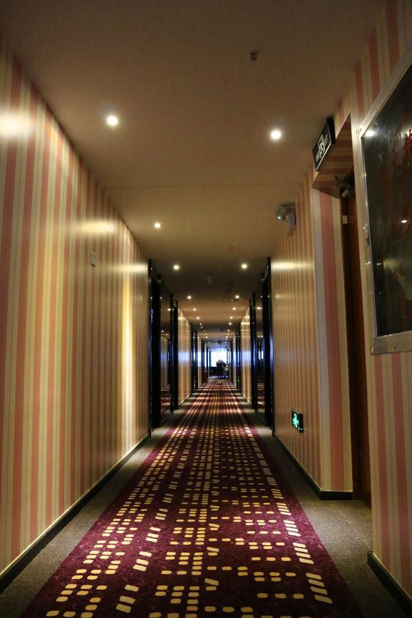 D•Mark Hotel 貴陽市 エクステリア 写真